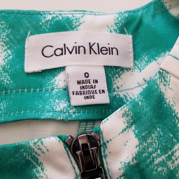 EUC Calvin Klein Elegant Sheath Dress - Picture 5 of 5